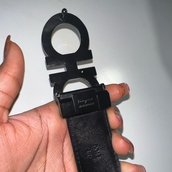 FERRAGAMO Black Belt - Picture 3 of 7
